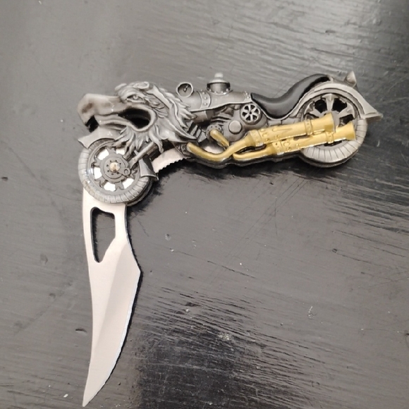 Motorcycle Knife. - Picture 2 of 4